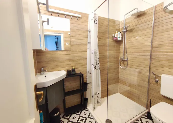 Heart Of With Free Private Parking Póla